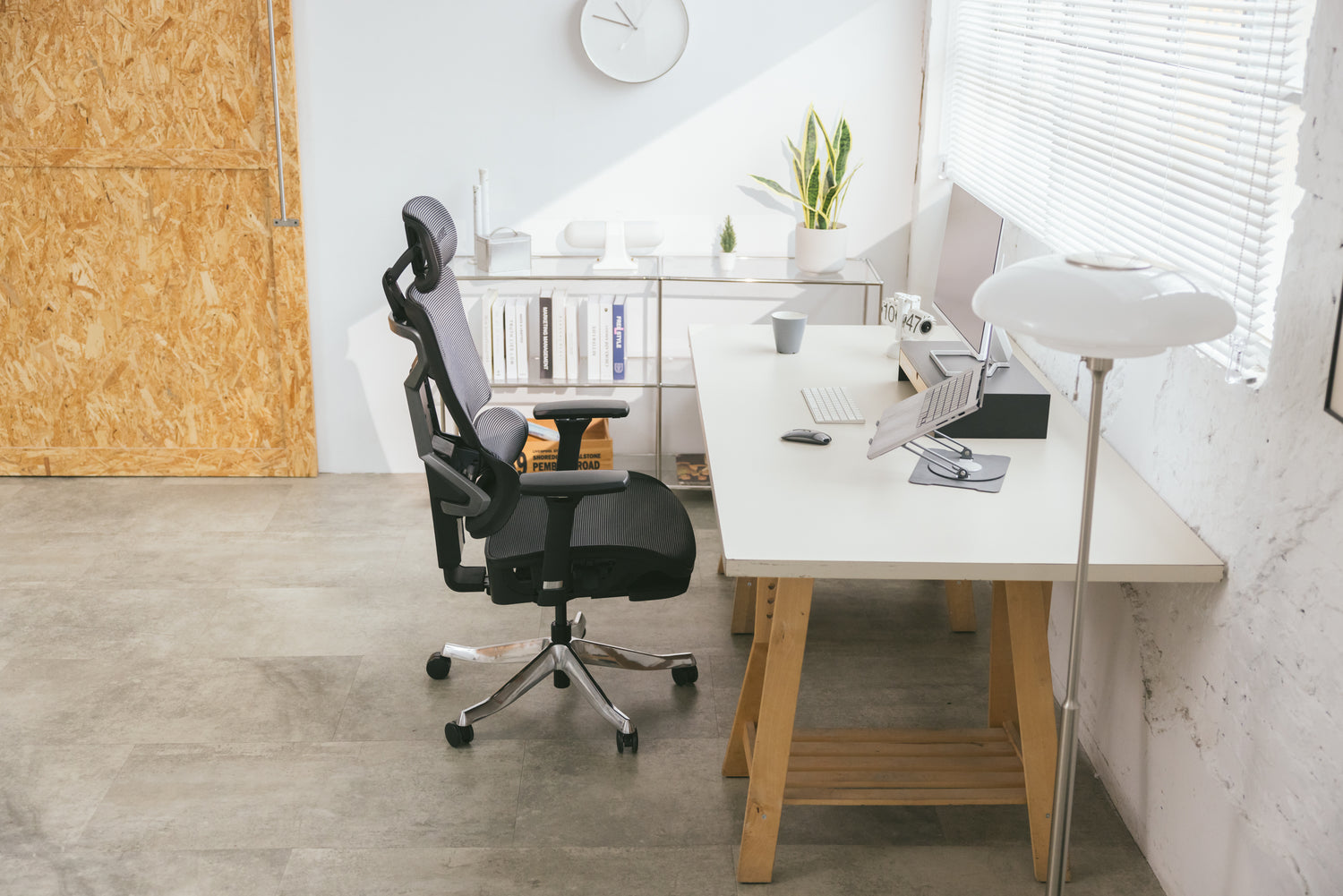 Why Ergonomic Chairs Are Essential for Remote Workers