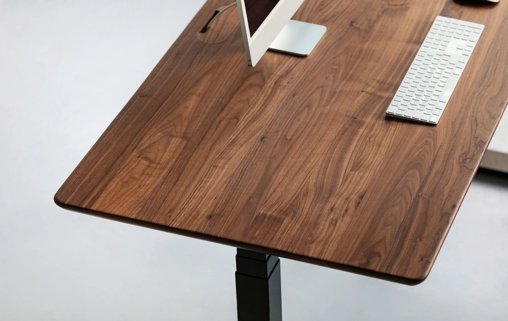 Standing Desks & Tables